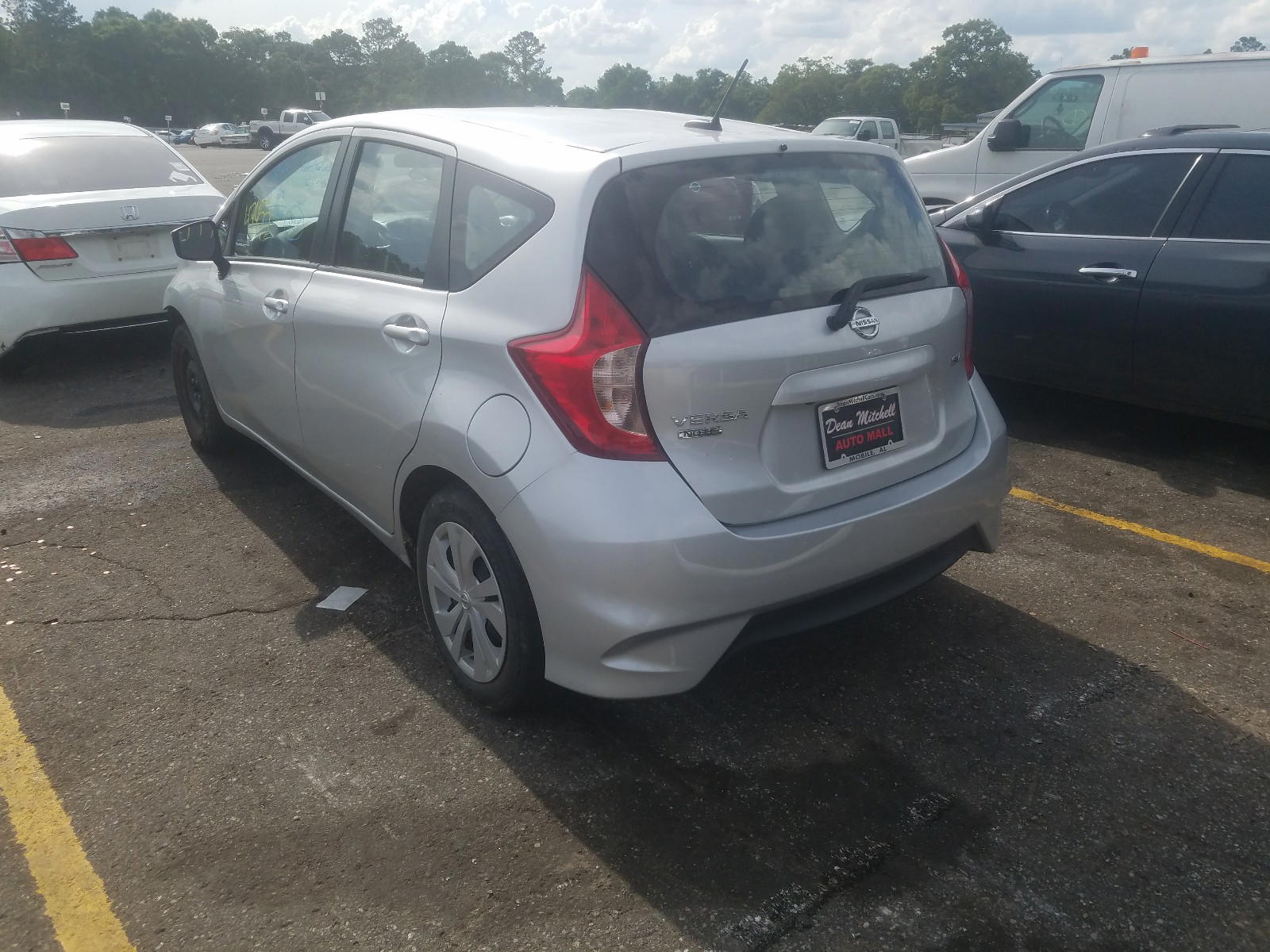 Photo 3 from auction – 2017 NISSAN VERSA NOTE with VIN 3N1CE2CP2HL367356