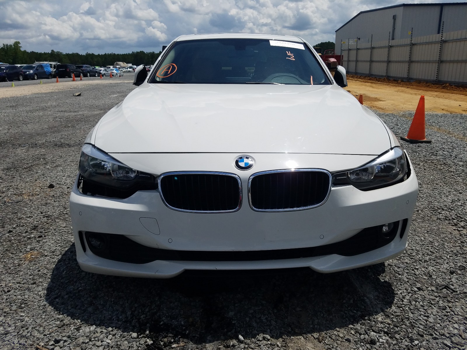 Photo 9 from auction – 2015 BMW 320 I with VIN WBA3B1G5XFNT64711