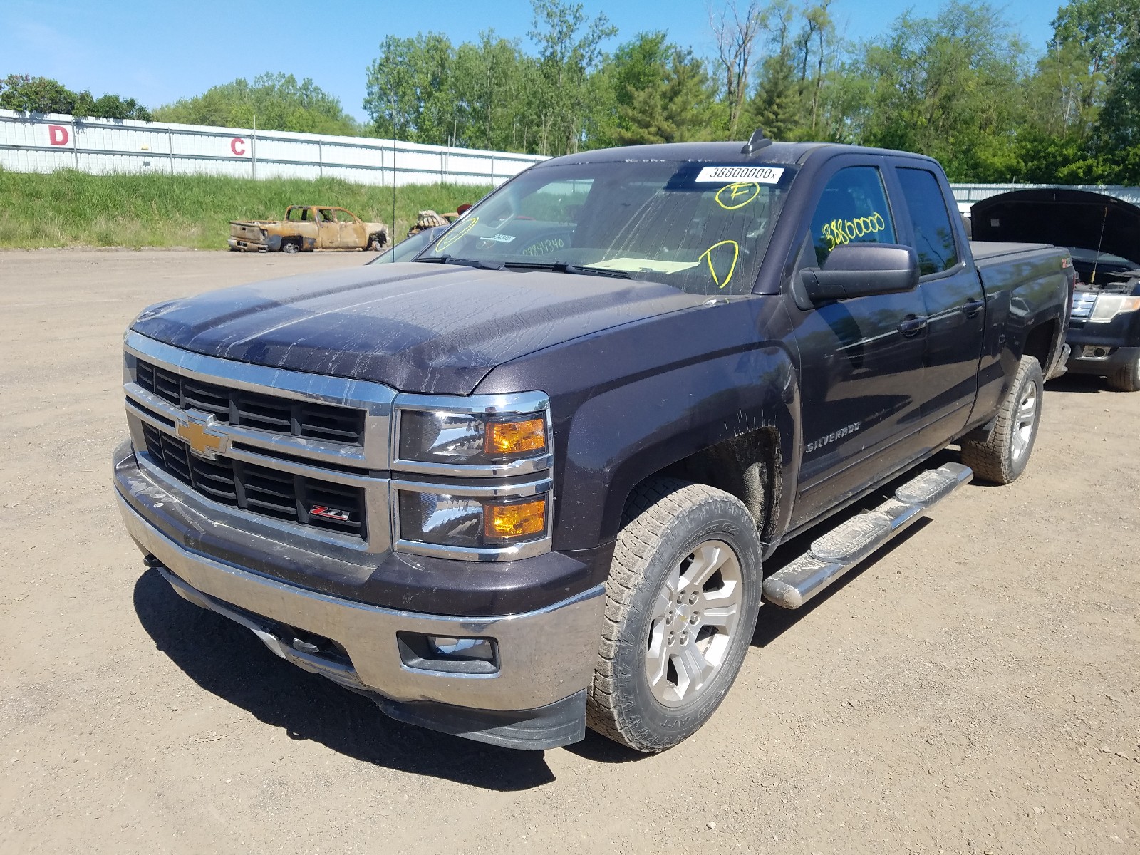 Photo 2 from auction – 2015 CHEVROLET SILVERADO with VIN 1GCVKREC1FZ228763