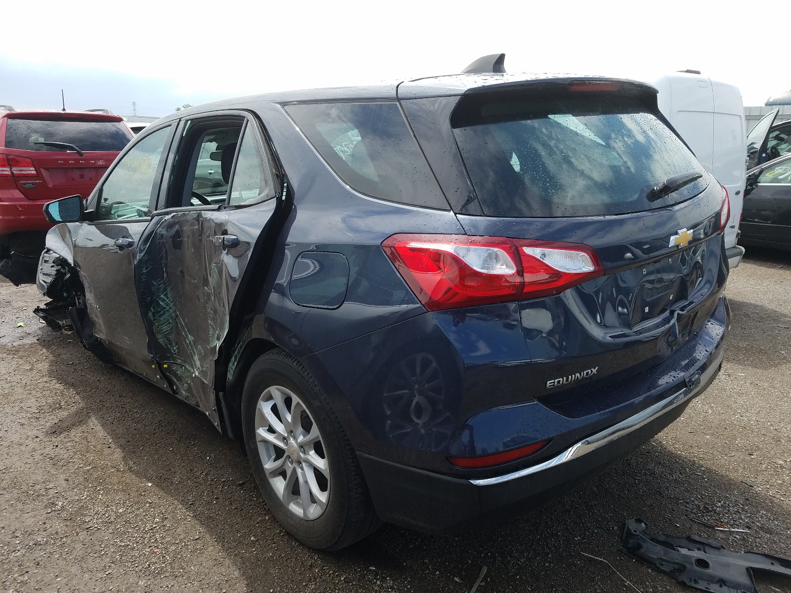 Photo 3 from auction – 2018 CHEVROLET EQUINOX LS with VIN 3GNAXREV5JS543984