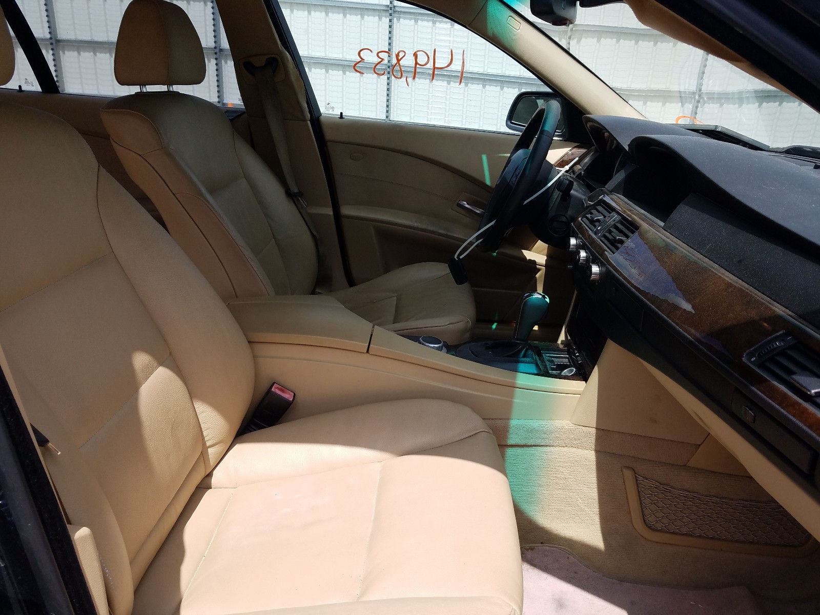 Photo 5 from auction – 2006 BMW 530 I with VIN WBANE735X6CM42442