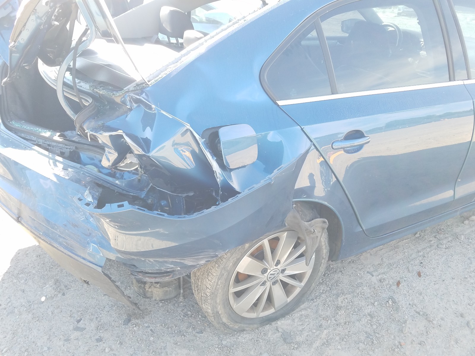 Photo 9 from auction – 2016 VOLKSWAGEN JETTA with VIN 3VWD67AJ8GM406256