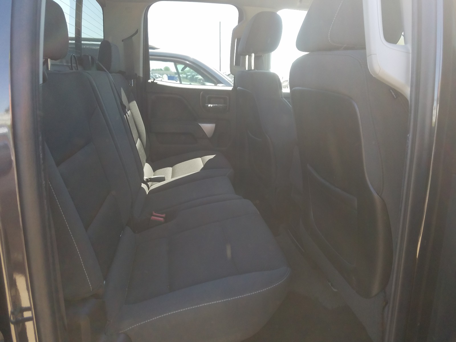 Photo 6 from auction – 2015 CHEVROLET SILVERADO with VIN 1GCVKREC1FZ228763
