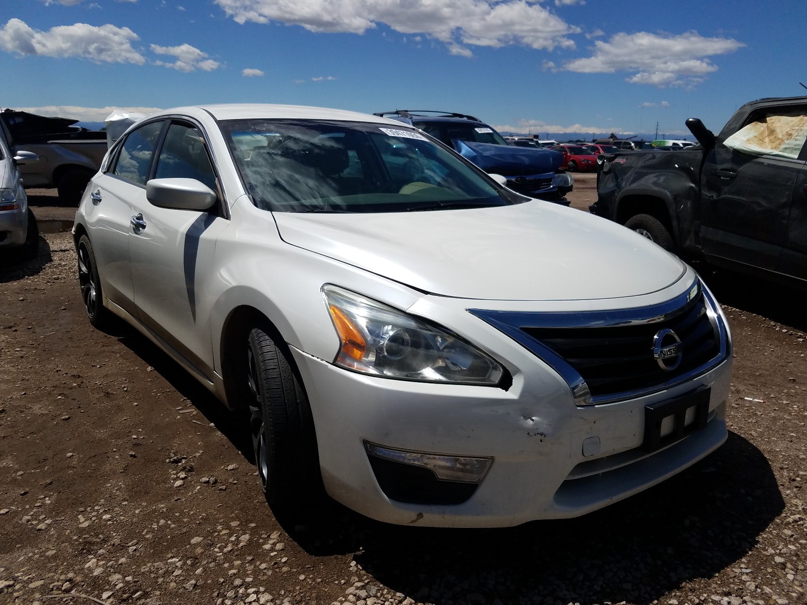 Photo 1 from auction – 2014 NISSAN ALTIMA 2.5 with VIN 1N4AL3AP0EC288672