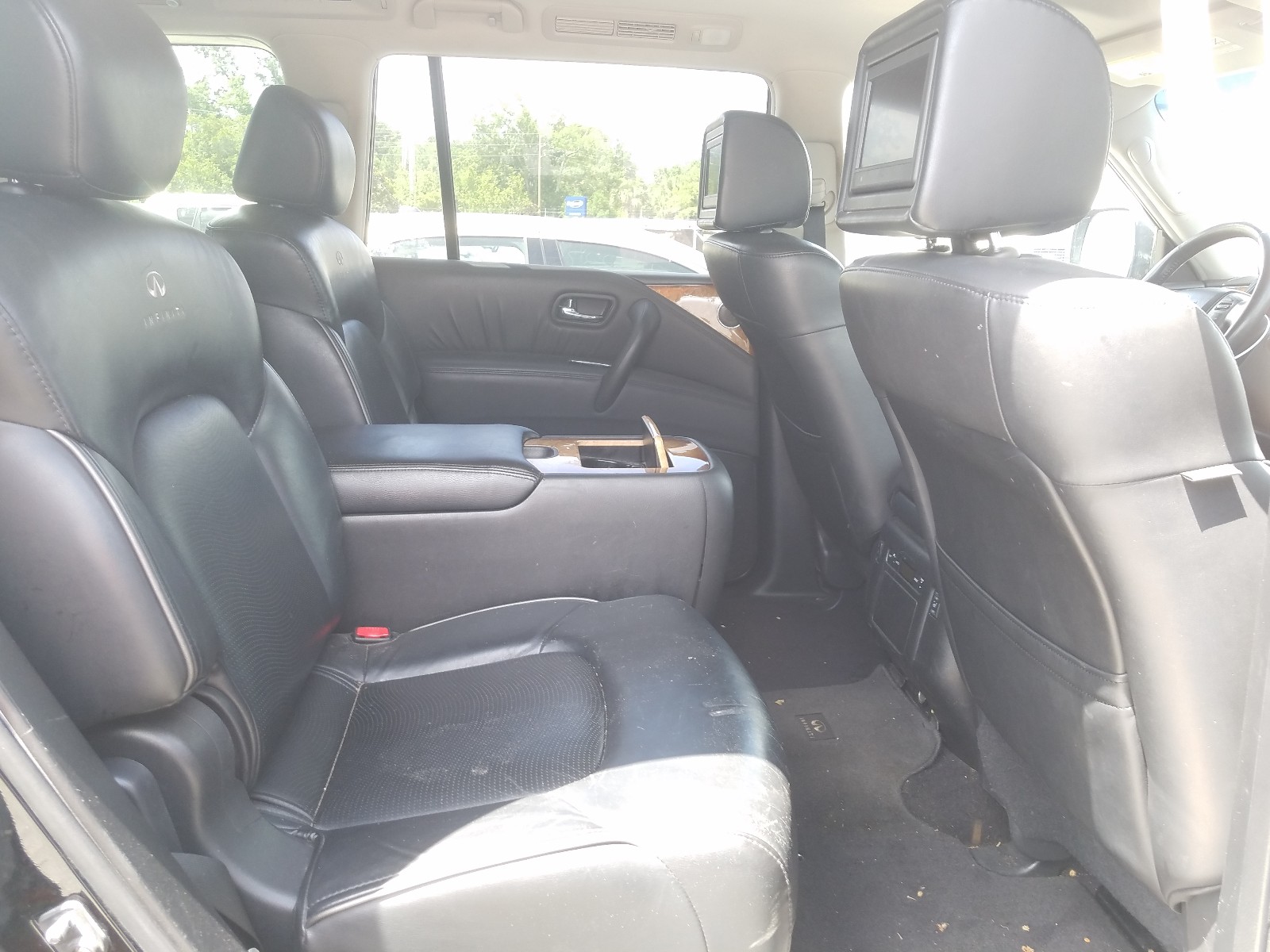Photo 6 from auction – 2012 INFINITI QX56 with VIN JN8AZ2NF4C9519866