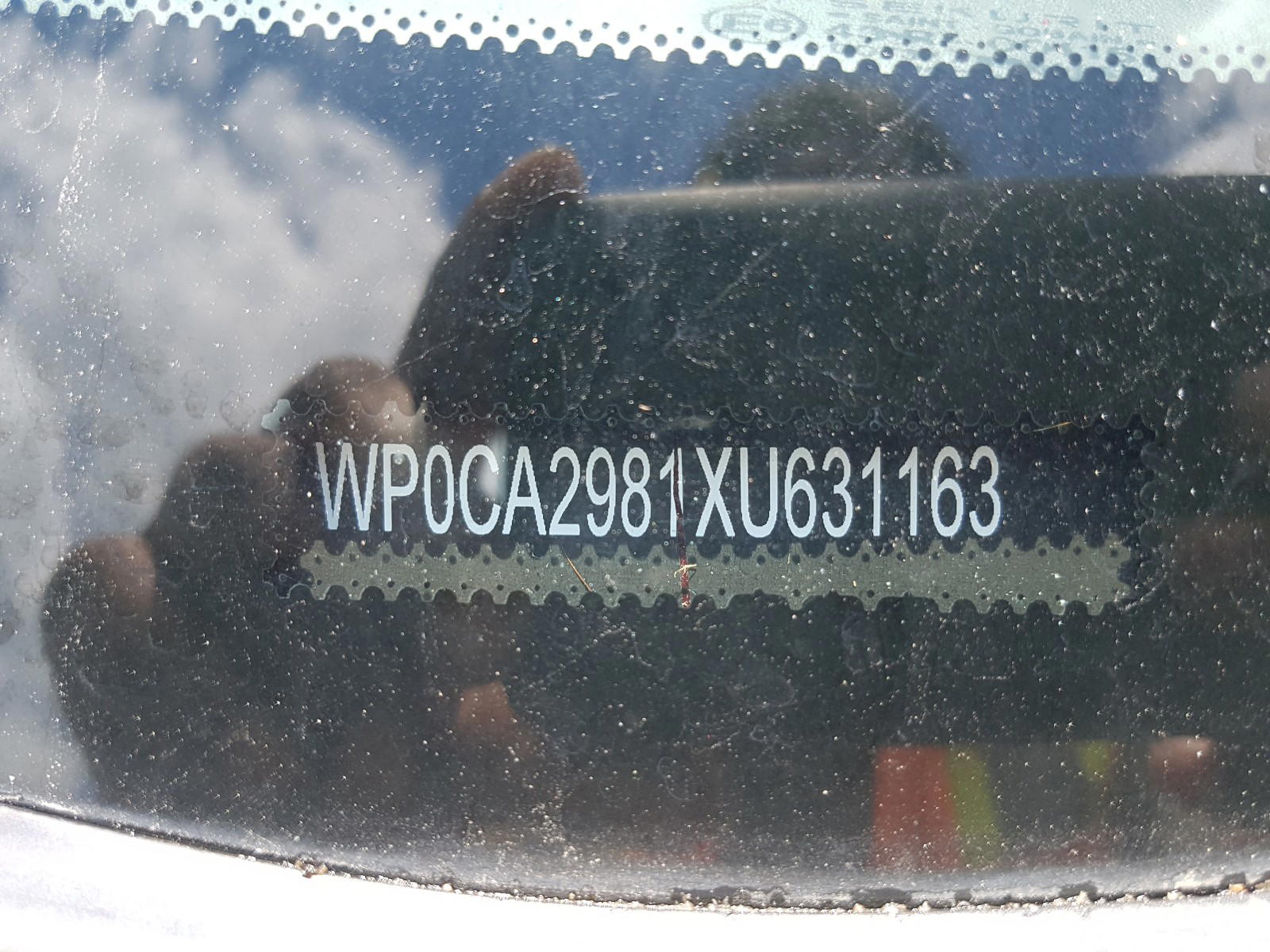 Photo 10 from auction – 1999 PORSCHE BOXSTER with VIN WP0CA2981XU631163