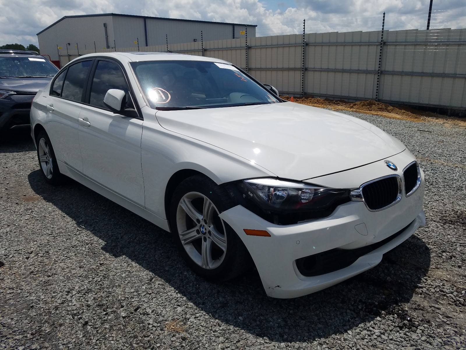 Photo 1 from auction – 2015 BMW 320 I with VIN WBA3B1G5XFNT64711