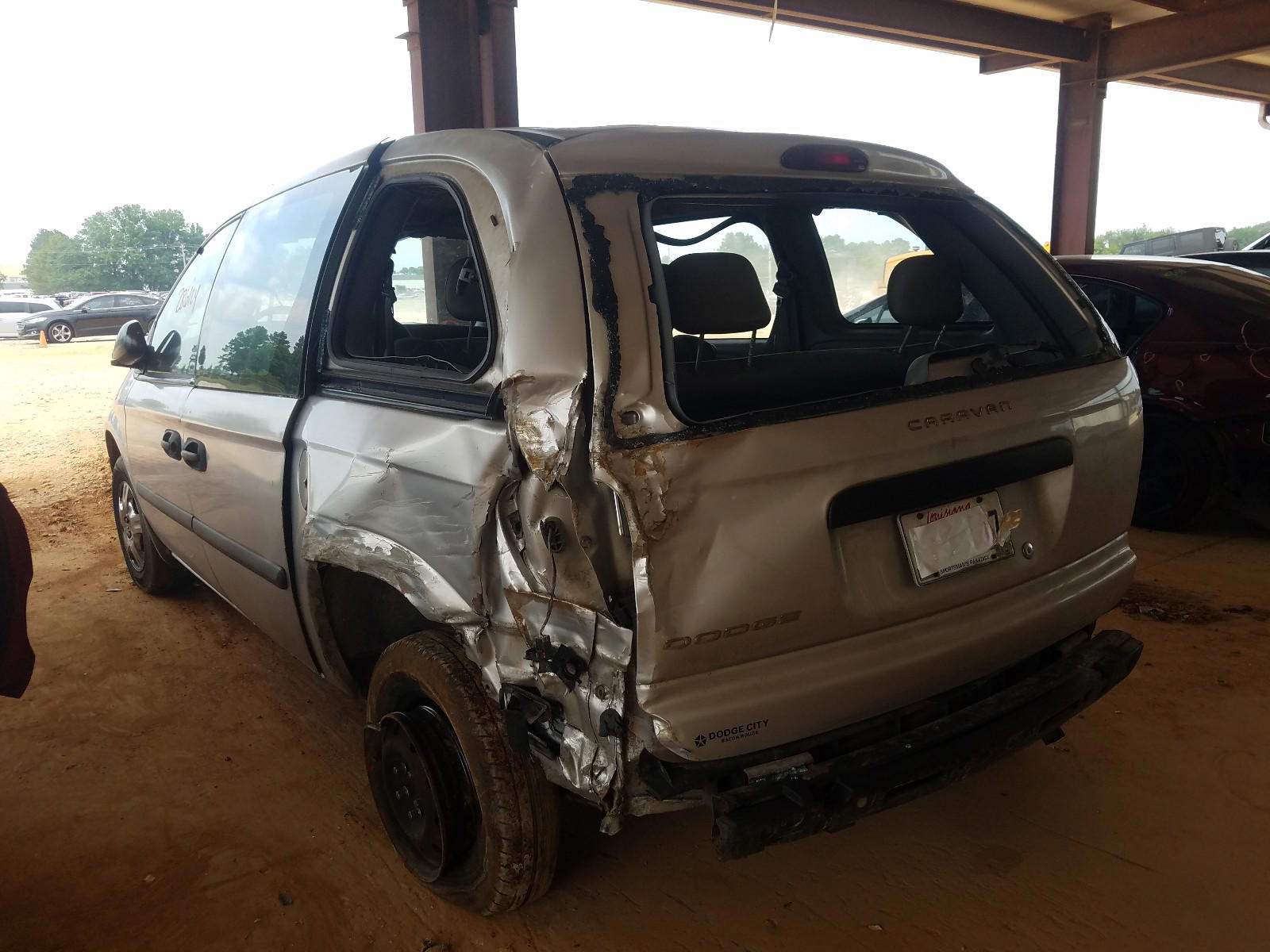 Photo 3 from auction – 2005 DODGE CARAVAN SE with VIN 1D4GP25B65B137474