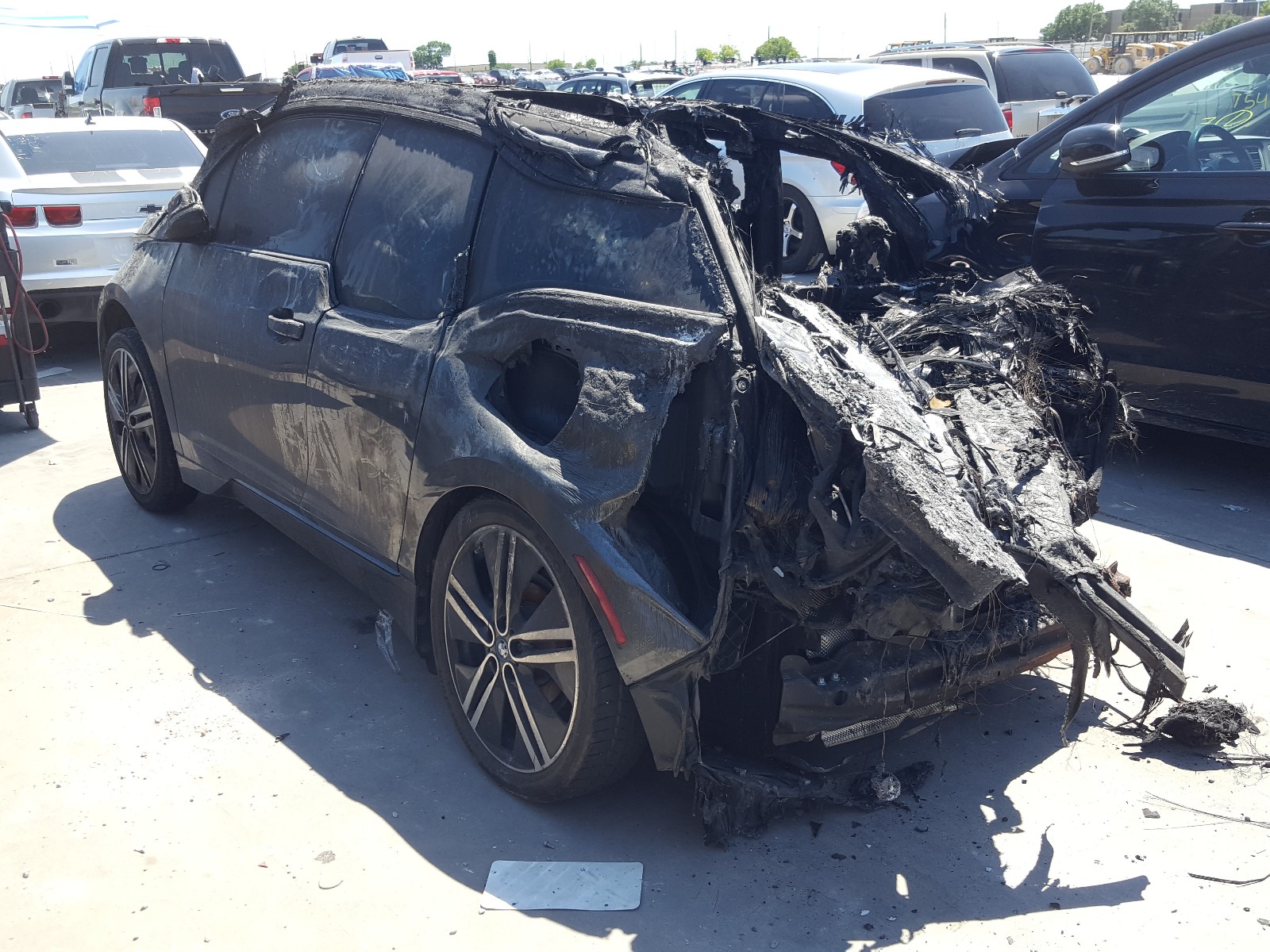 Photo 3 from auction – 2017 BMW I3 REX with VIN WBY1Z8C56HV889416