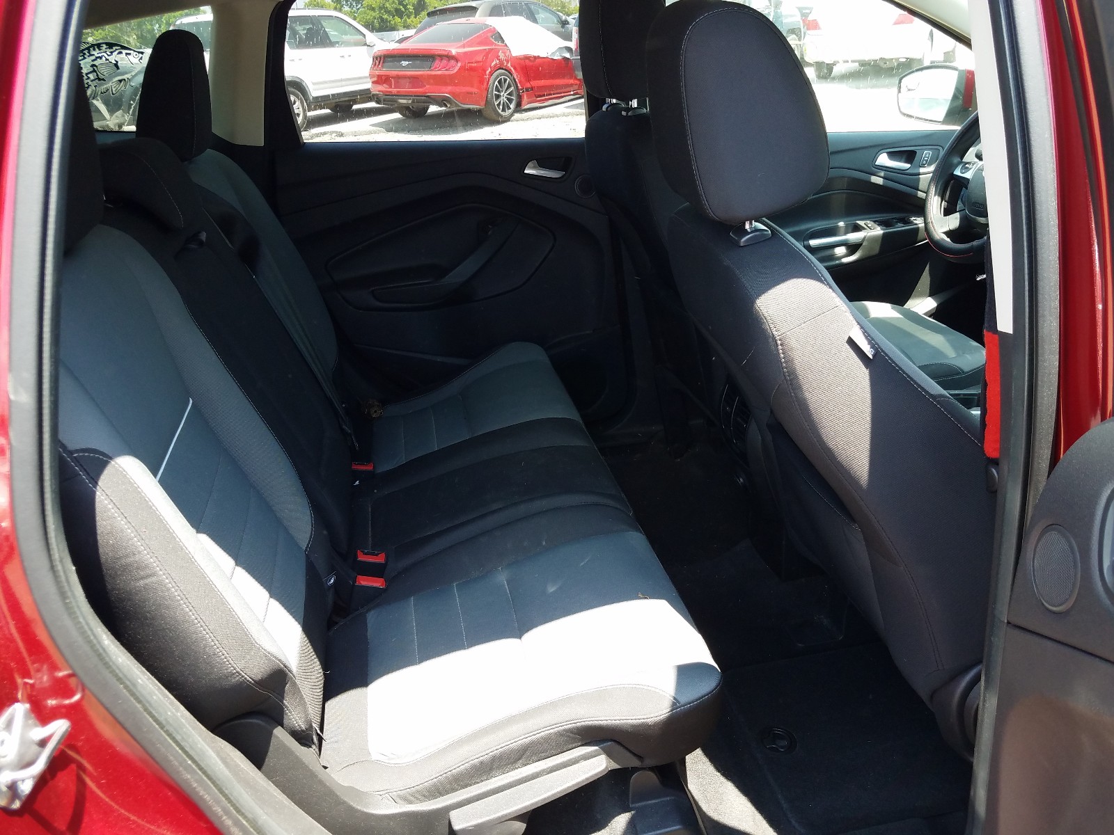 Photo 6 from auction – 2013 FORD ESCAPE SE with VIN 1FMCU9GX5DUC54760
