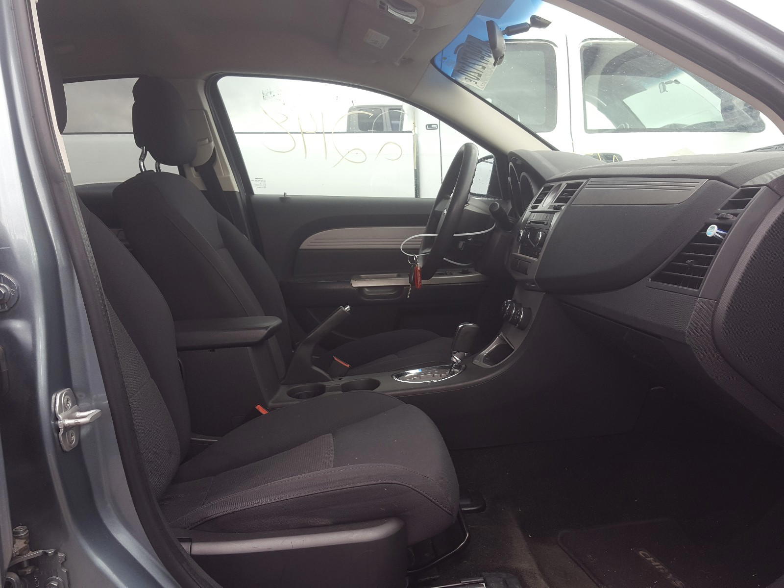 Photo 5 from auction – 2010 CHRYSLER SEBRING TO with VIN 1C3CC4FB5AN216603