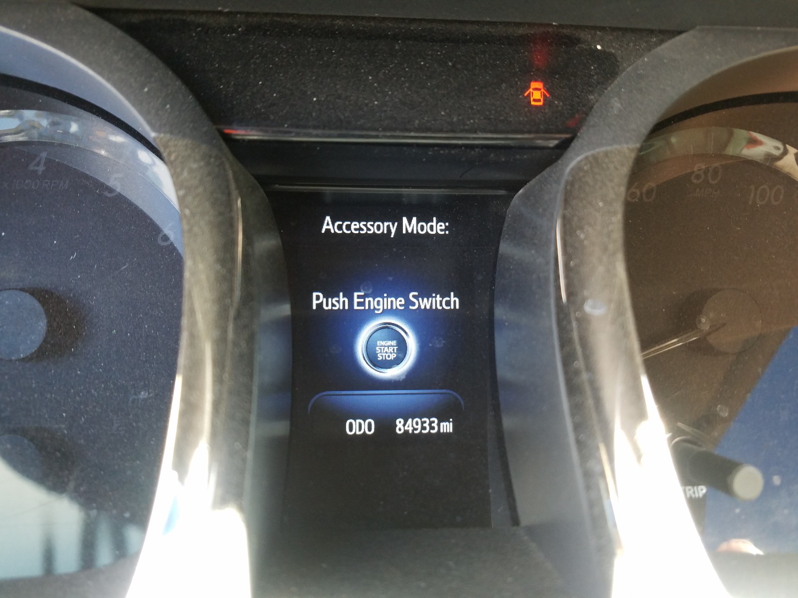Photo 8 from auction – 2013 TOYOTA AVALON BAS with VIN 4T1BK1EB5DU044766