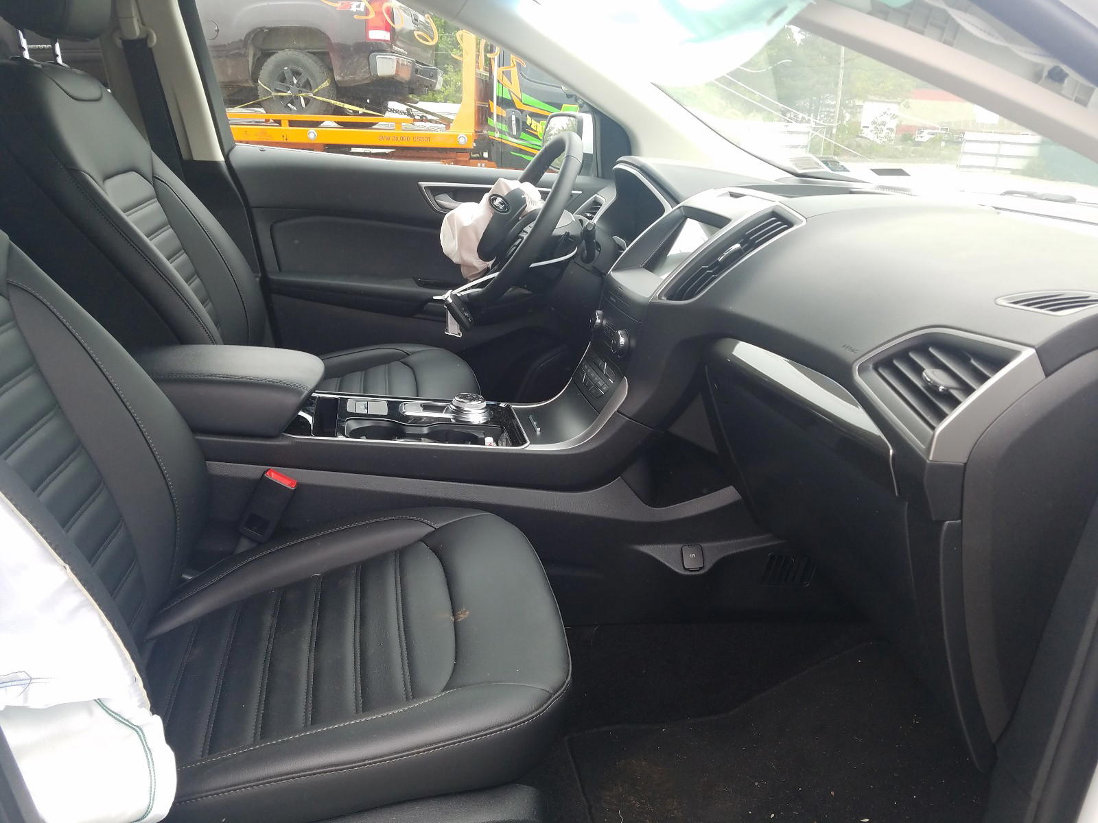 Photo 5 from auction – 2020 FORD EDGE SEL with VIN 2FMPK4J93LBA44571