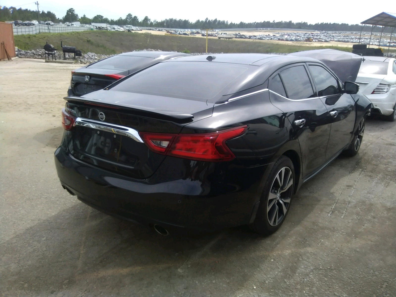 Photo 4 from auction – 2017 NISSAN MAXIMA 3.5 with VIN 1N4AA6AP1HC440454