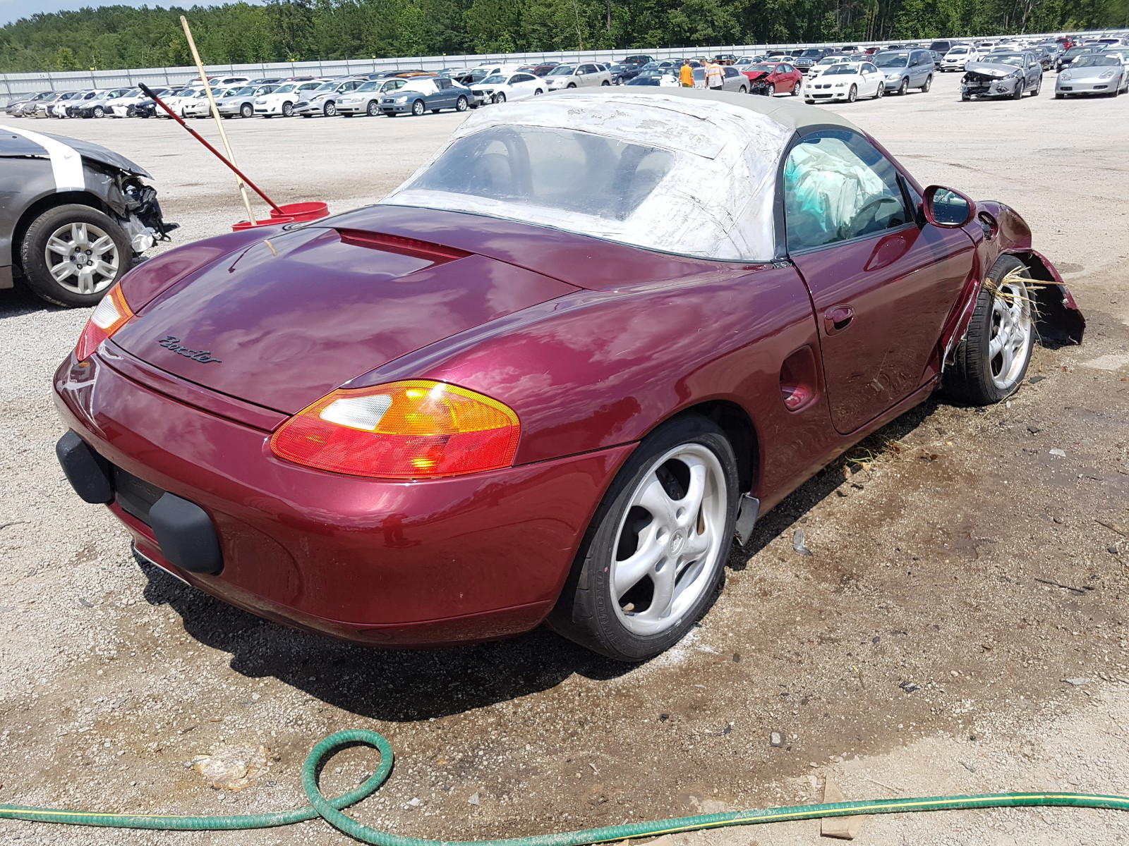 Photo 4 from auction – 1999 PORSCHE BOXSTER with VIN WP0CA2981XU631163