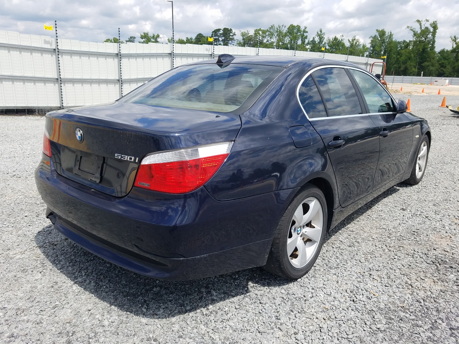 Photo 4 from auction – 2006 BMW 530 I with VIN WBANE735X6CM42442