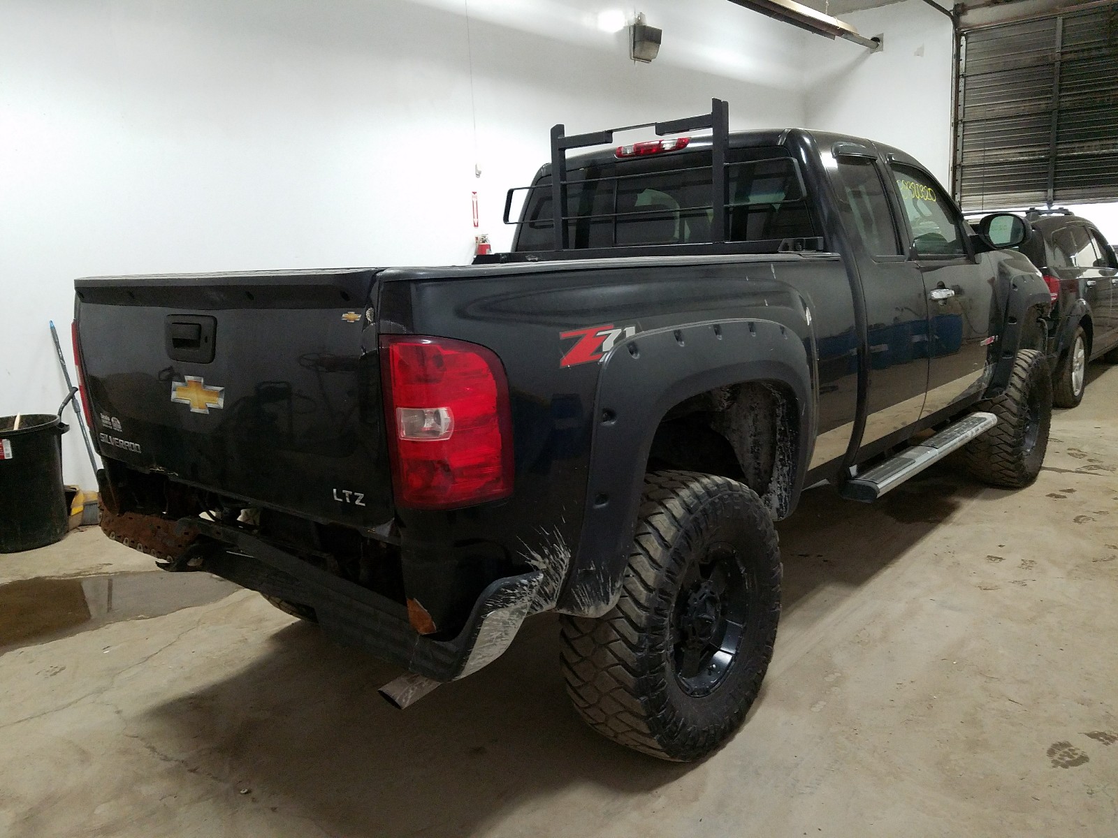 Photo 4 from auction – 2007 CHEVROLET SILVERADO with VIN 1GCFK19Y47Z552013