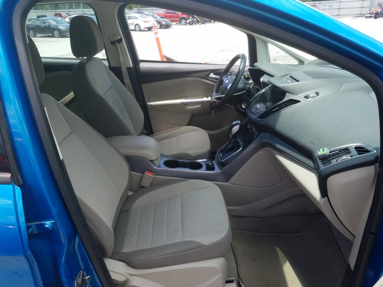 Photo 5 from auction – 2013 FORD C-MAX SE with VIN 1FADP5AU2DL535661