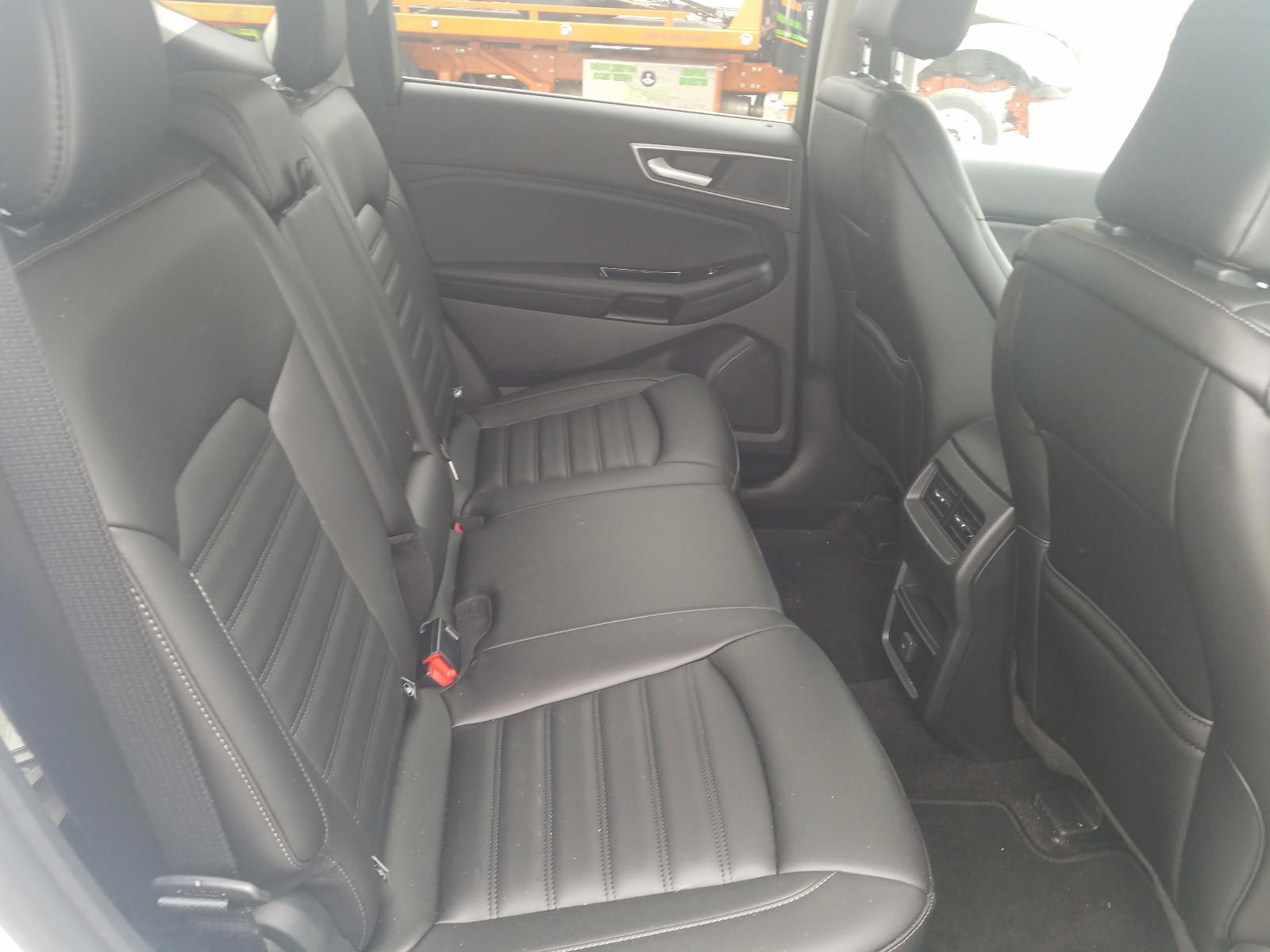 Photo 6 from auction – 2020 FORD EDGE SEL with VIN 2FMPK4J93LBA44571