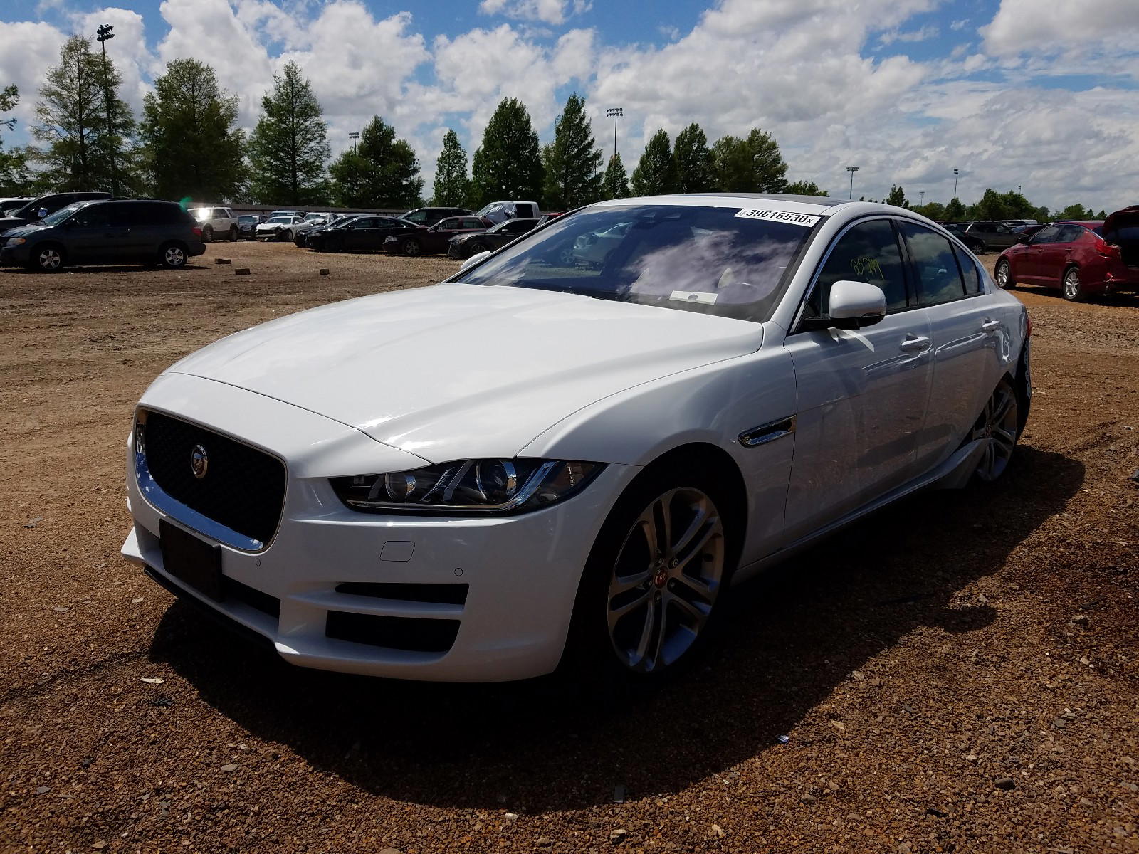 Photo 2 from auction – 2017 JAGUAR XE PREMIUM with VIN SAJAJ4BVXHA968633