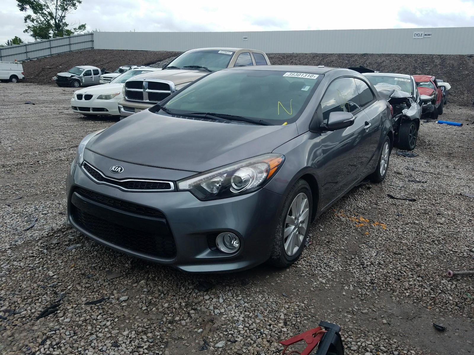 Photo 2 from auction – 2016 KIA FORTE EX with VIN KNAFX6A84G5574219