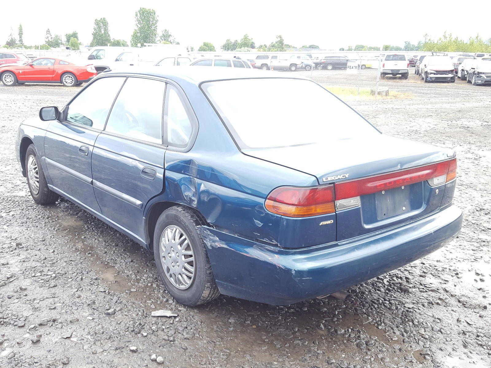 Photo 3 from auction – 1998 SUBARU LEGACY L with VIN 4S3BD4353W7205579