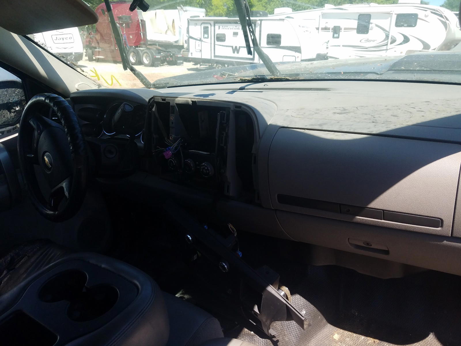 Photo 10 from auction – 2008 CHEVROLET SILVERADO with VIN 1GCJC33618F194074