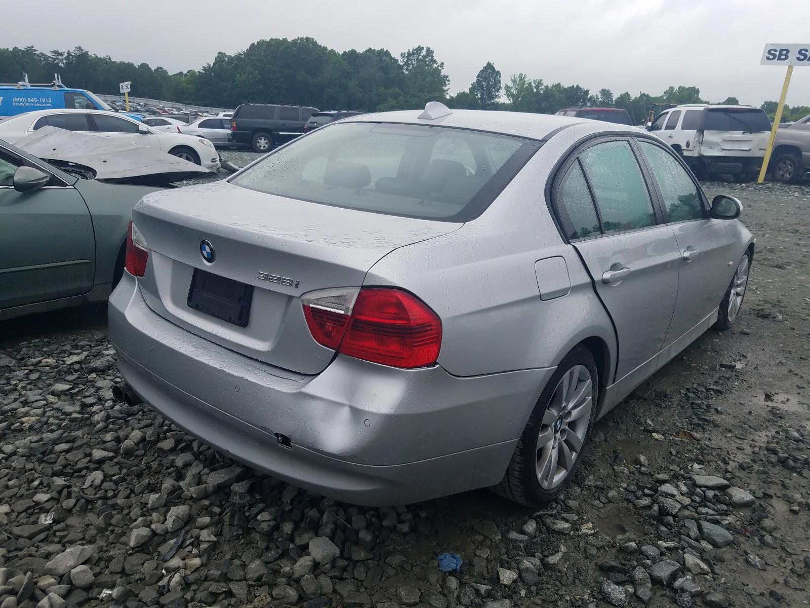 Photo 4 from auction – 2008 BMW 328 I with VIN WBAVA37568NL51447