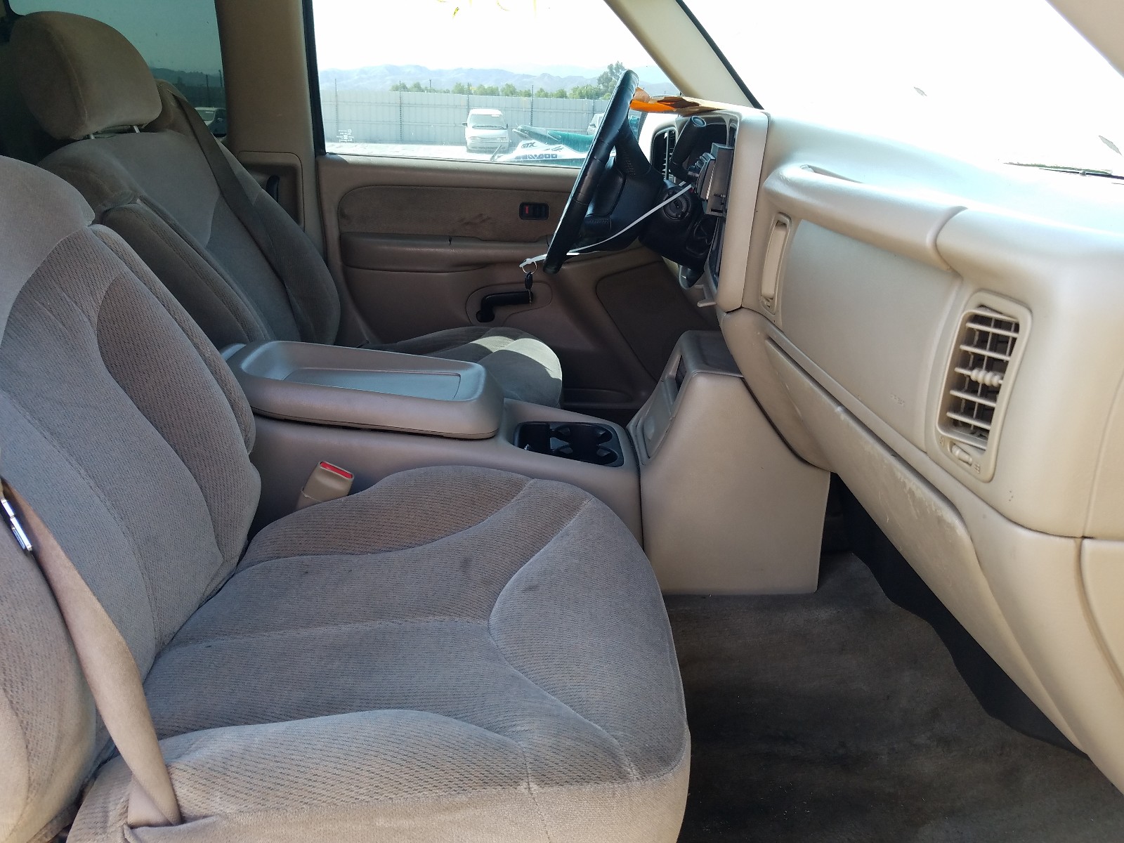 Фото 5 с аукциона – 2001 GMC NEW SIERRA с VIN 2GTEC19T811136267