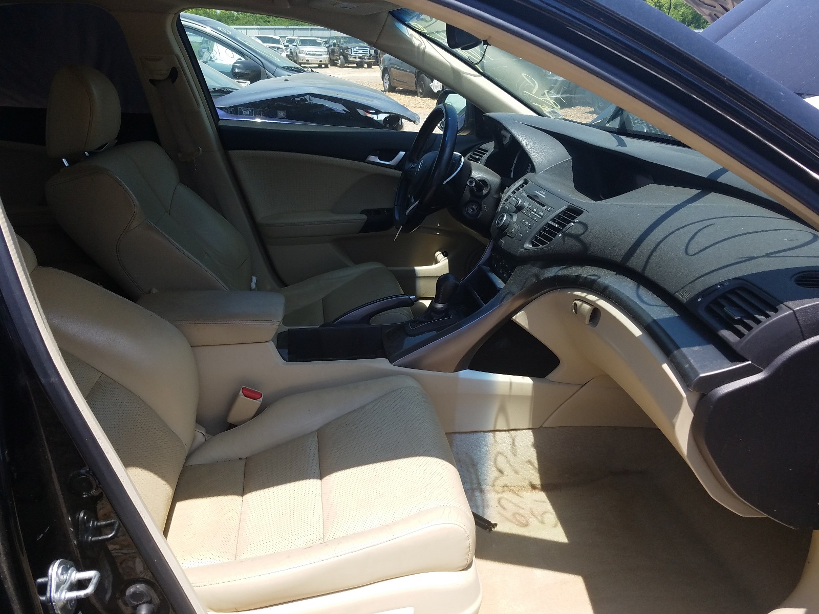 Photo 5 from auction – 2013 ACURA TSX with VIN JH4CU2F44DC001579