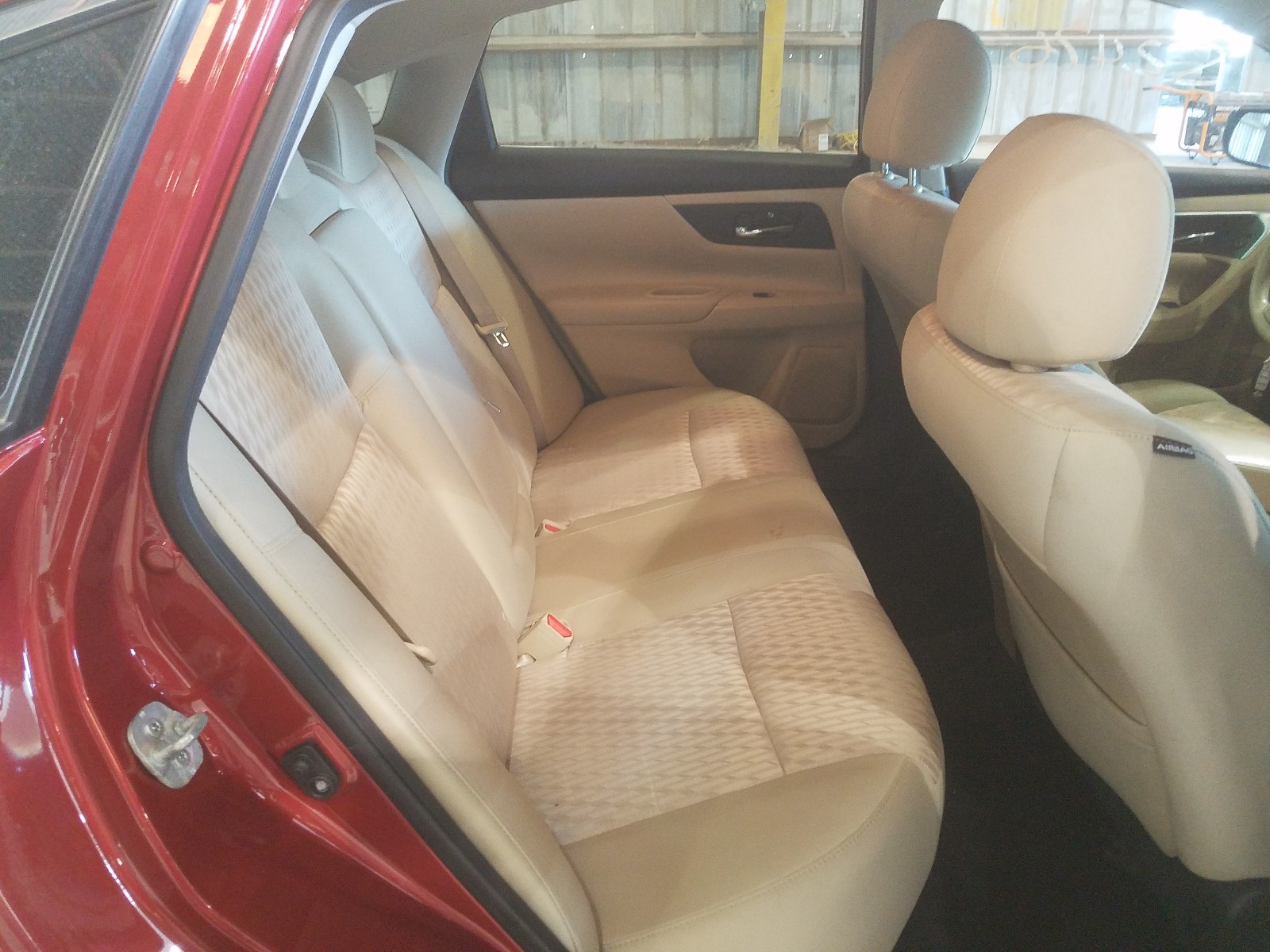 Photo 6 from auction – 2016 NISSAN ALTIMA 2.5 with VIN 1N4AL3AP8GC278085