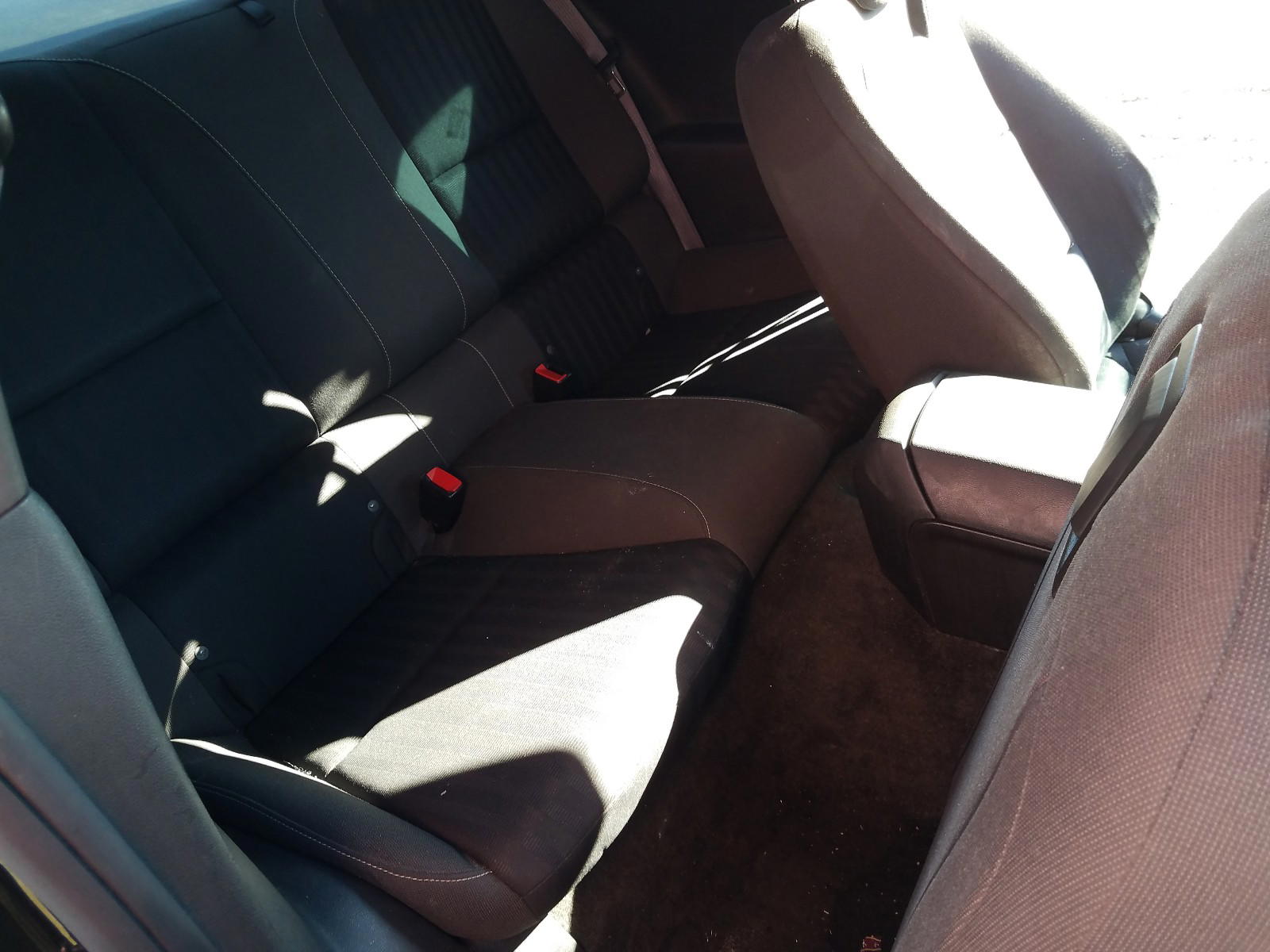 Photo 6 from auction – 2014 CHEVROLET CAMARO LS with VIN 2G1FA1E33E9213546