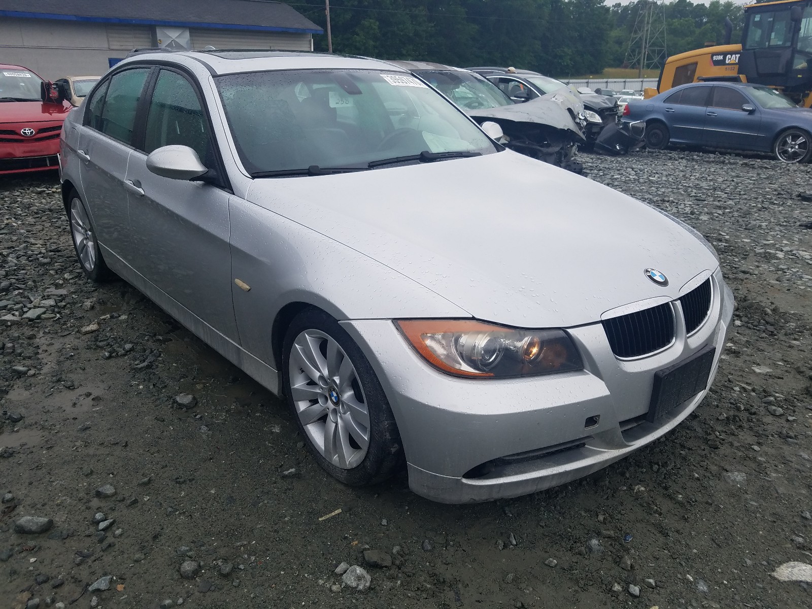BMW 328 I 2008 z numerem VIN WBAVA37568NL51447 - Zdjęcie z aukcji