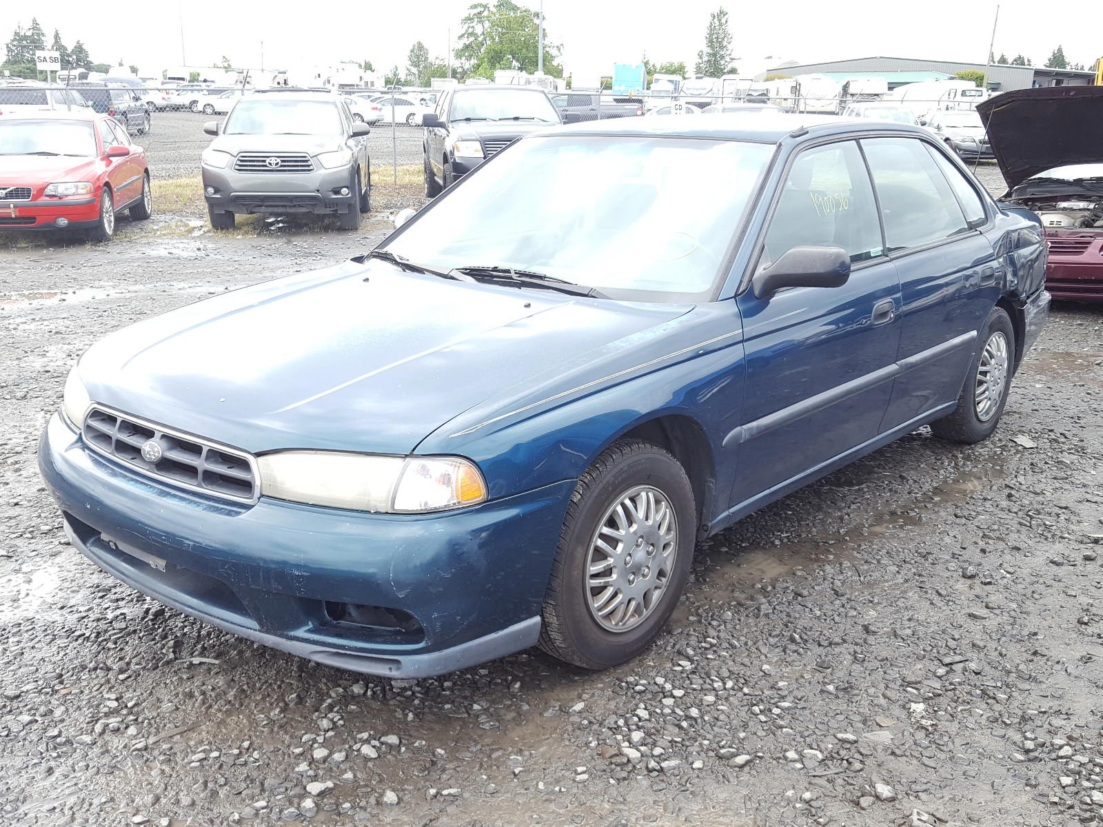 Photo 2 from auction – 1998 SUBARU LEGACY L with VIN 4S3BD4353W7205579