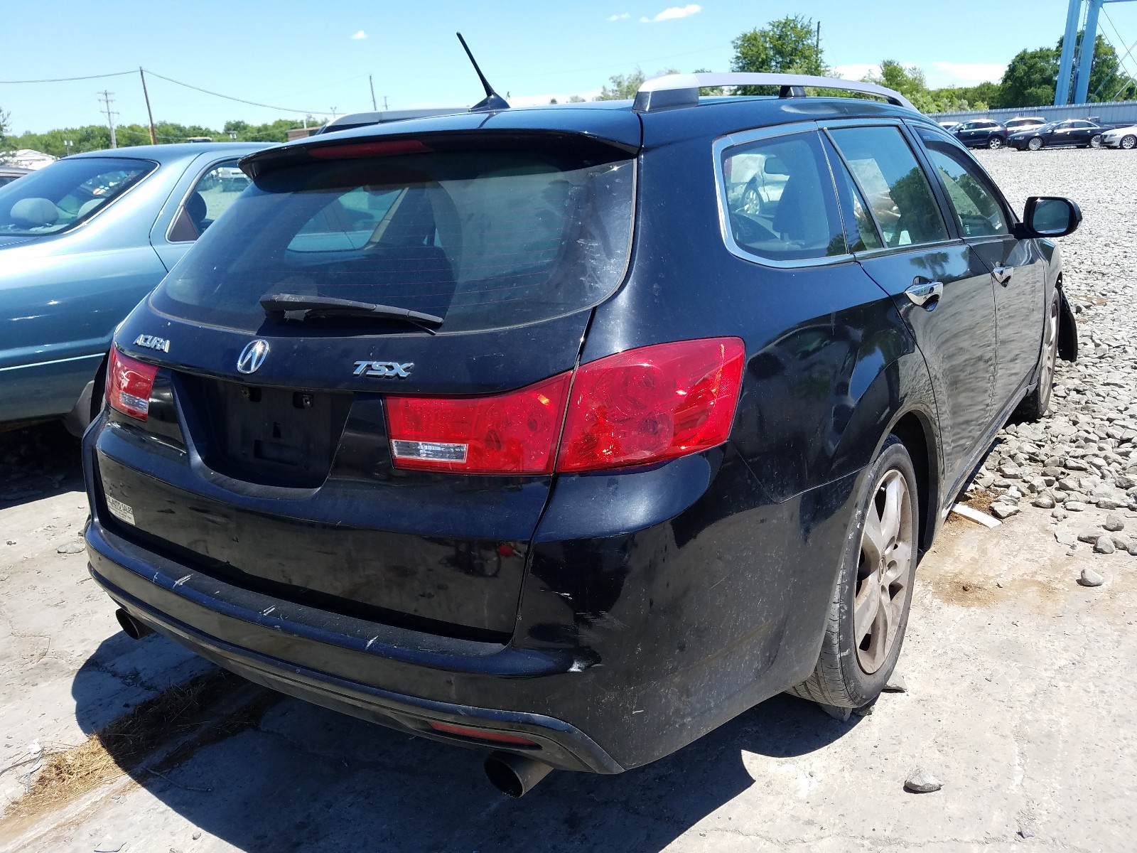 Photo 4 from auction – 2011 ACURA TSX with VIN JH4CW2H57BC001783