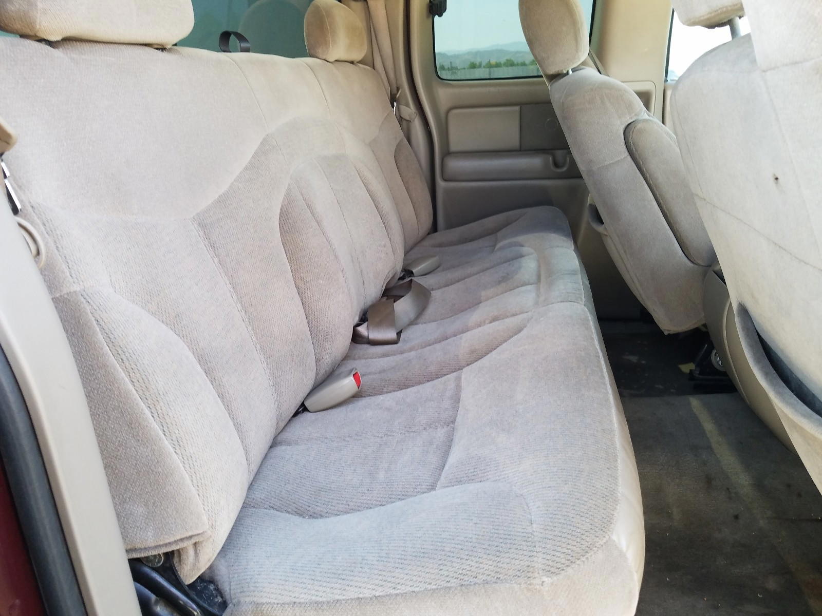 Photo 6 from auction – 2001 GMC NEW SIERRA with VIN 2GTEC19T811136267
