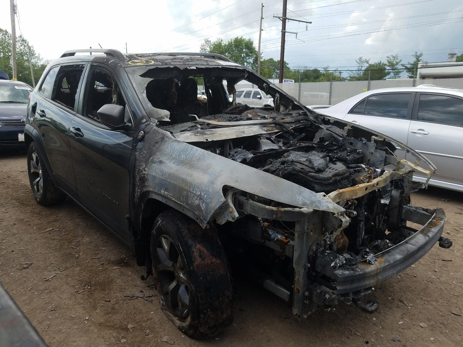 JEEP CHEROKEE T 2014 with VIN 1C4PJMBS3EW163280 - Photo from auction