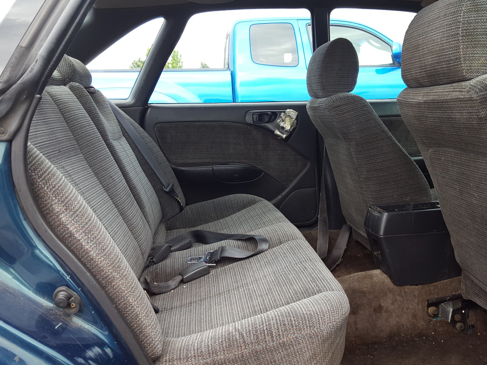 صورة رقم 6 من المزاد - 1998 SUBARU LEGACY L مع VIN 4S3BD4353W7205579