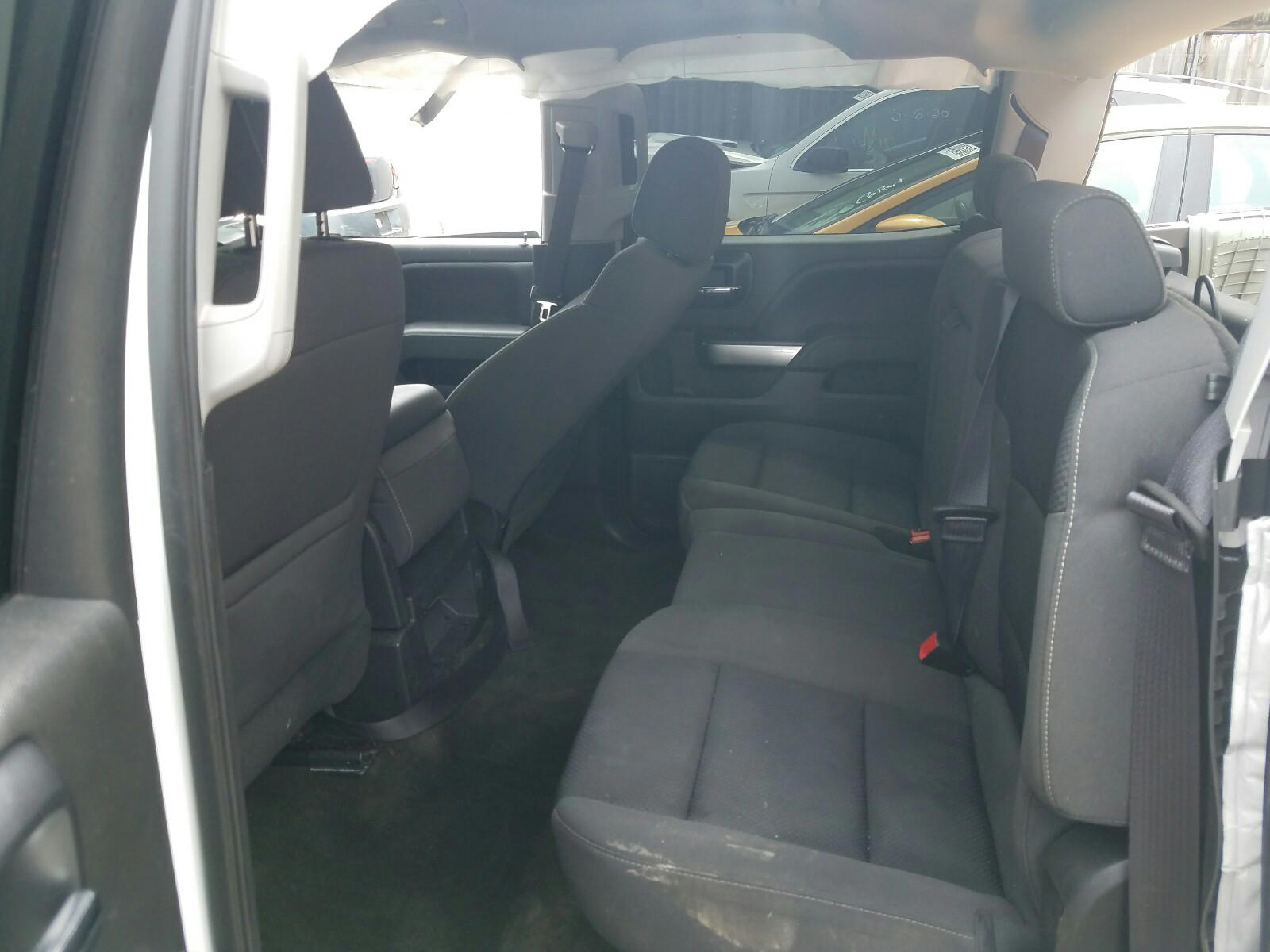 Photo 16 from auction – 2017 CHEVROLET SILVERADO with VIN 3GCUKREC7HG356908