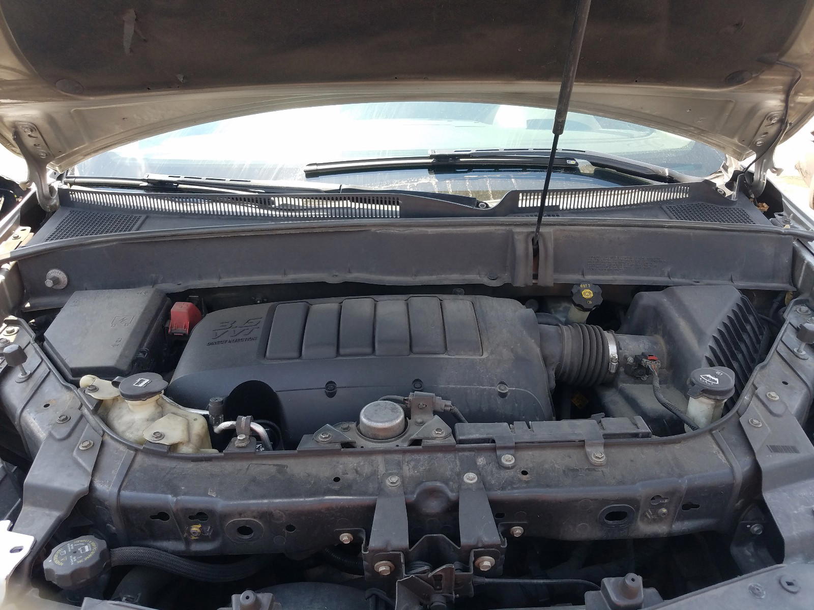 Photo 7 from auction – 2012 CHEVROLET TRAVERSE L with VIN 1GNKRGED2CJ101405