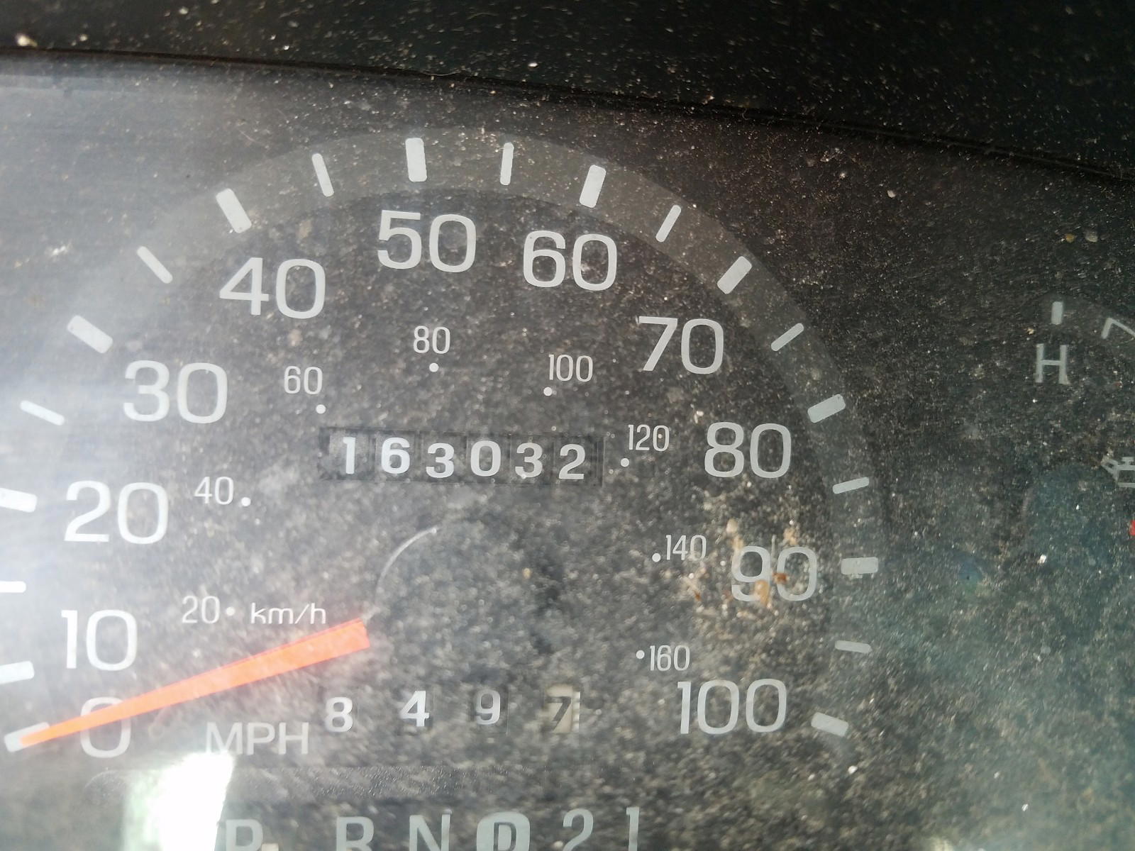 Photo 8 from auction – 1998 FORD ECONO E250 with VIN 1FTNE24L4WHB44488