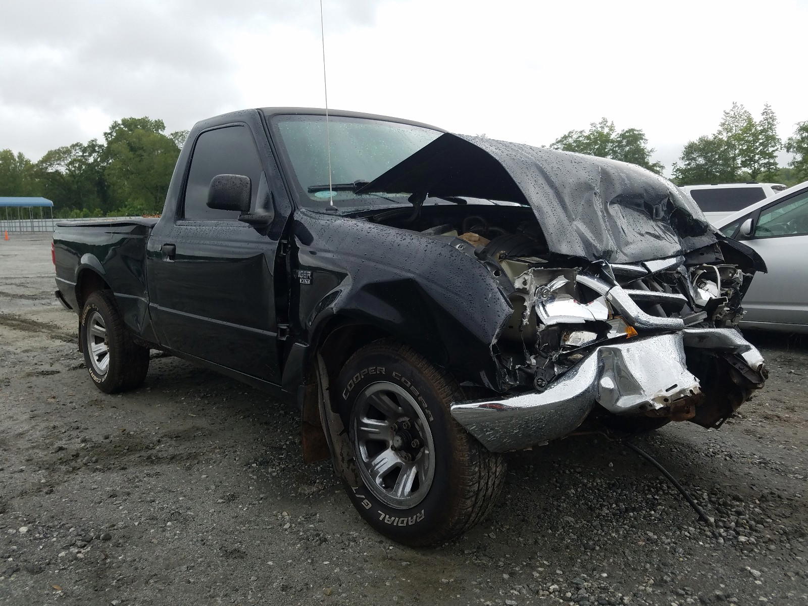 FORD RANGER 2000 with VIN 1FTYR10V0YTB06159 - Photo from auction