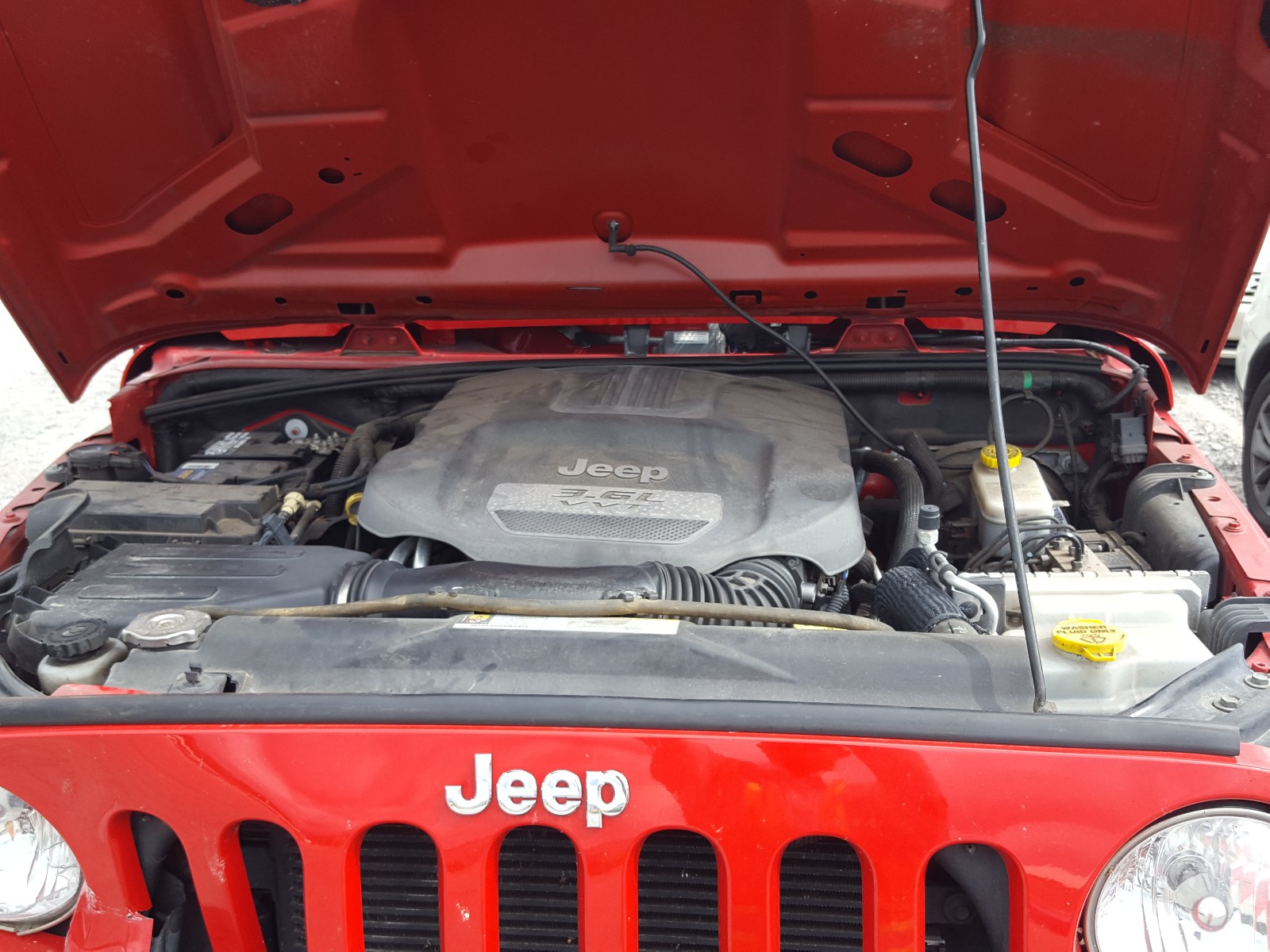 Photo 7 from auction – 2012 JEEP WRANGLER U with VIN 1C4BJWDG7CL158001