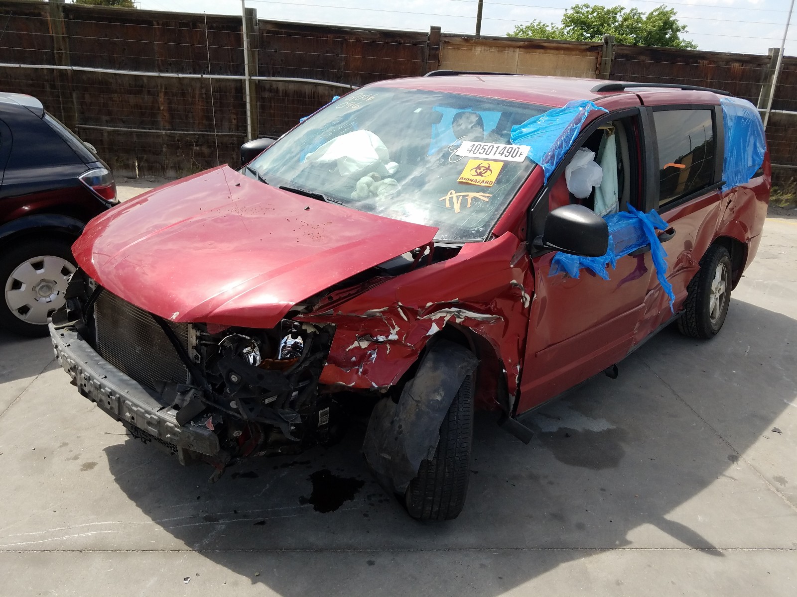 Photo 2 from auction – 2008 DODGE GRAND CARA with VIN 2D8HN44H28R705896