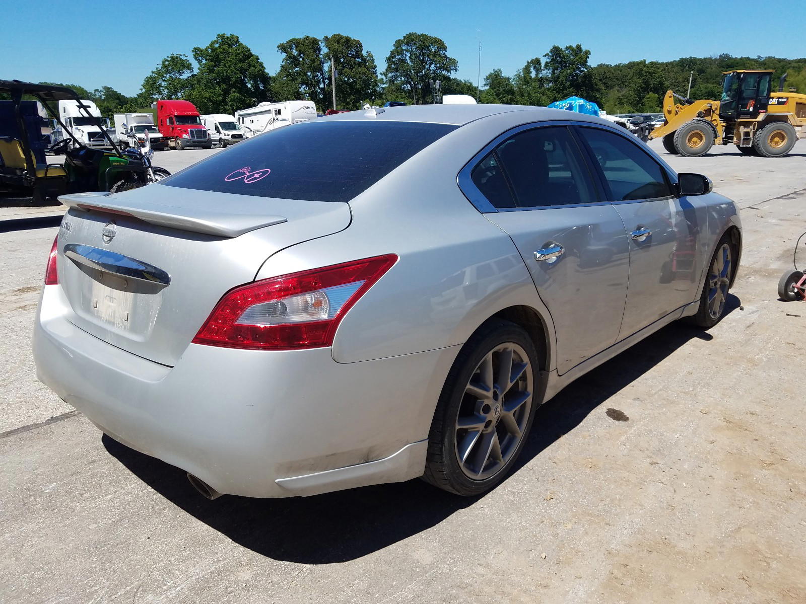 Photo 4 from auction – 2011 NISSAN MAXIMA S with VIN 1N4AA5AP7BC829990