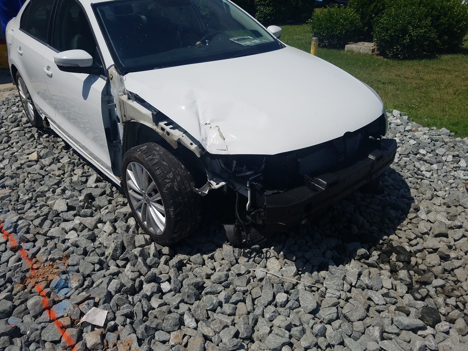 Photo 9 from auction – 2014 VOLKSWAGEN JETTA TDI with VIN 3VWLL7AJ2EM423846