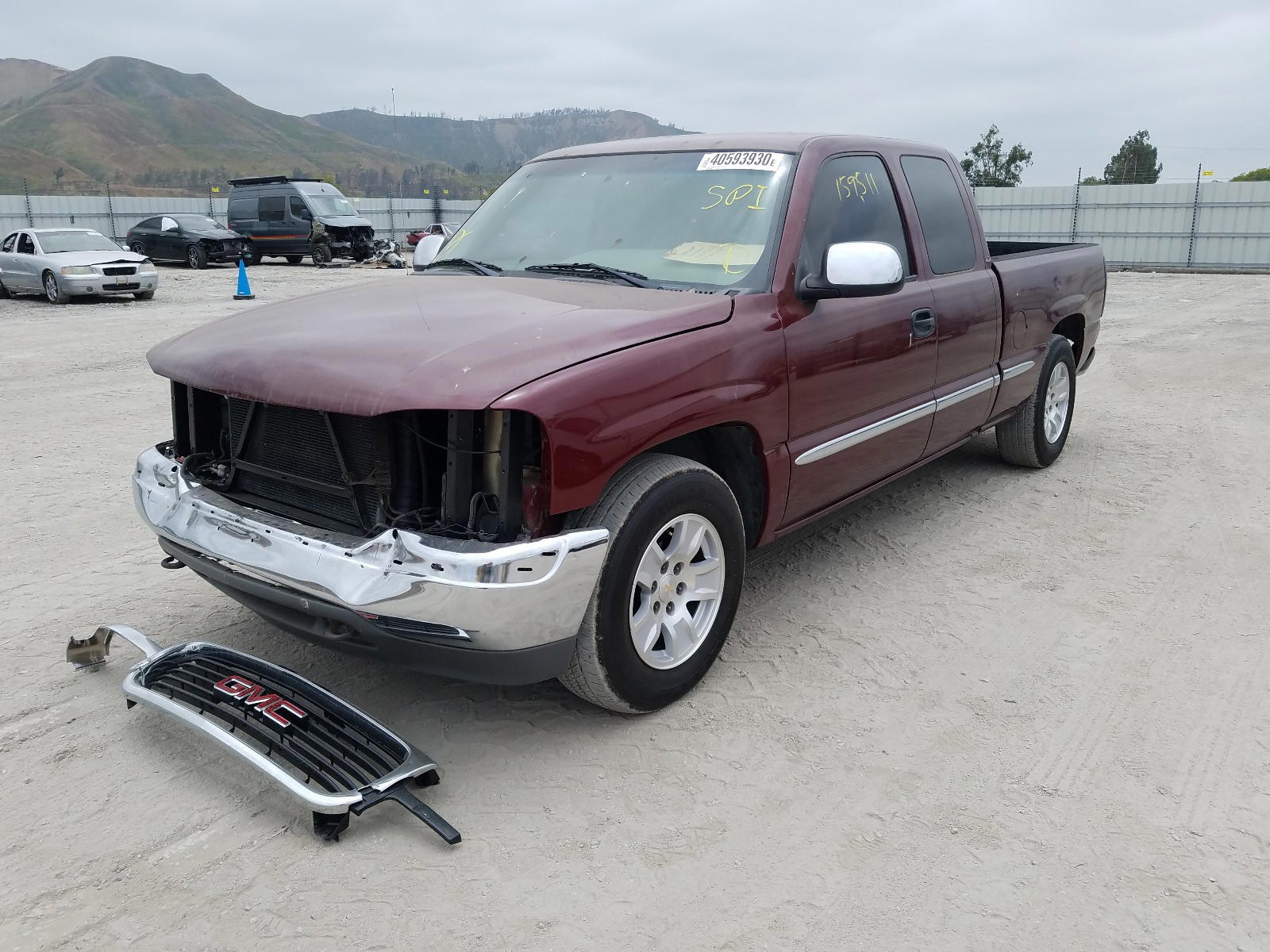 Photo 2 from auction – 2001 GMC NEW SIERRA with VIN 2GTEC19T811136267