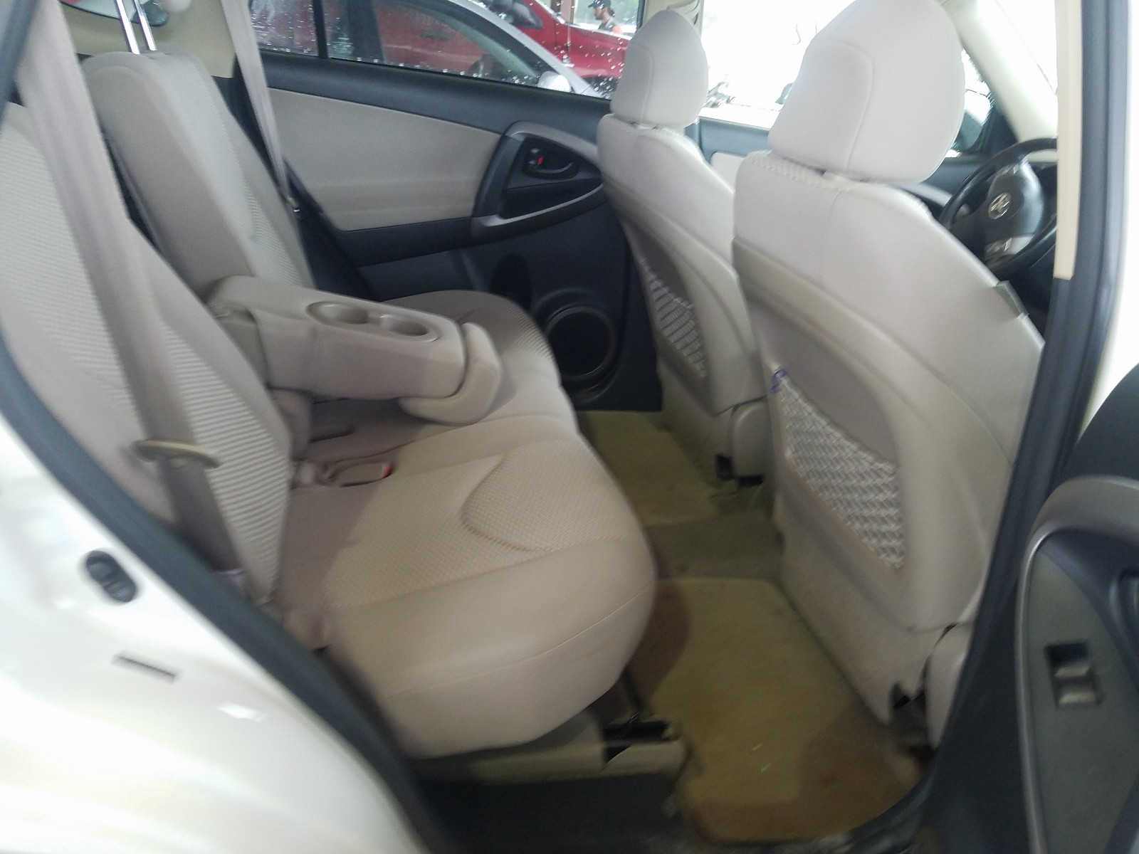 Photo 6 from auction – 2008 TOYOTA RAV4 LIMIT with VIN JTMZD31V585085844