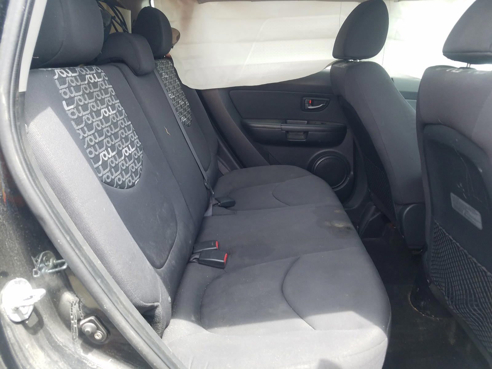 Photo 6 from auction – 2011 KIA SOUL + with VIN KNDJT2A21B7730730