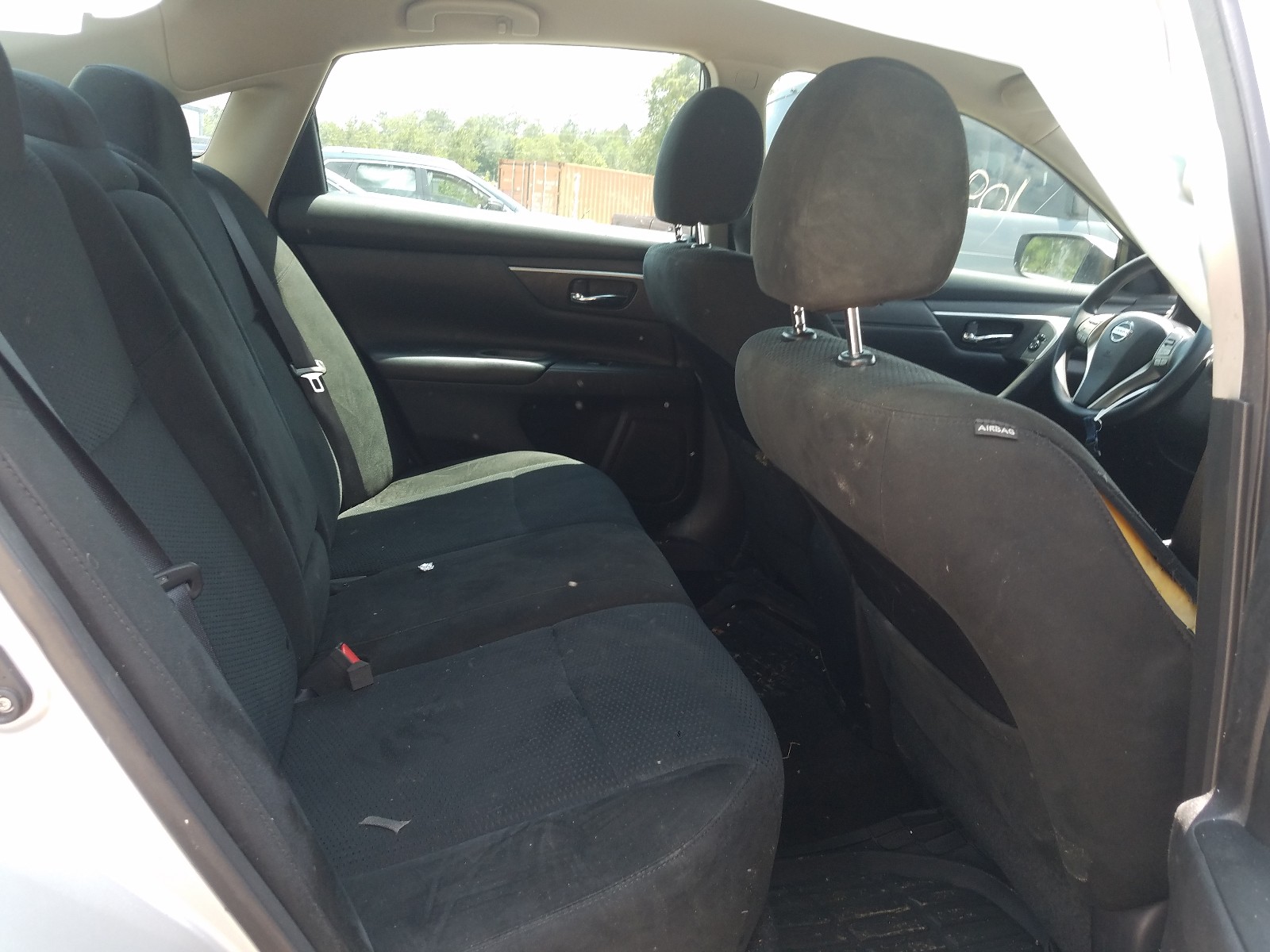 Photo 6 from auction – 2015 NISSAN ALTIMA 2.5 with VIN 1N4AL3AP0FC585023